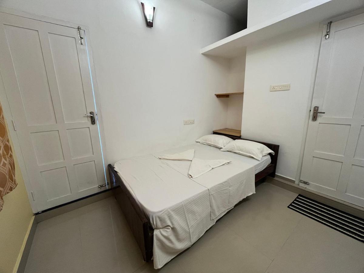 Segundo Home Kochi Bagian luar foto